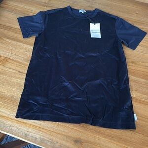 Black T-shirt NWT